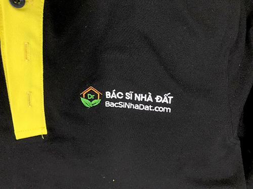 BÁC SĨ NHÀ ĐẤT TẠI QUẬN TÂN PHÚ ĐẶT TIẾP ĐỒNG PHỤC ÁO THUN 3