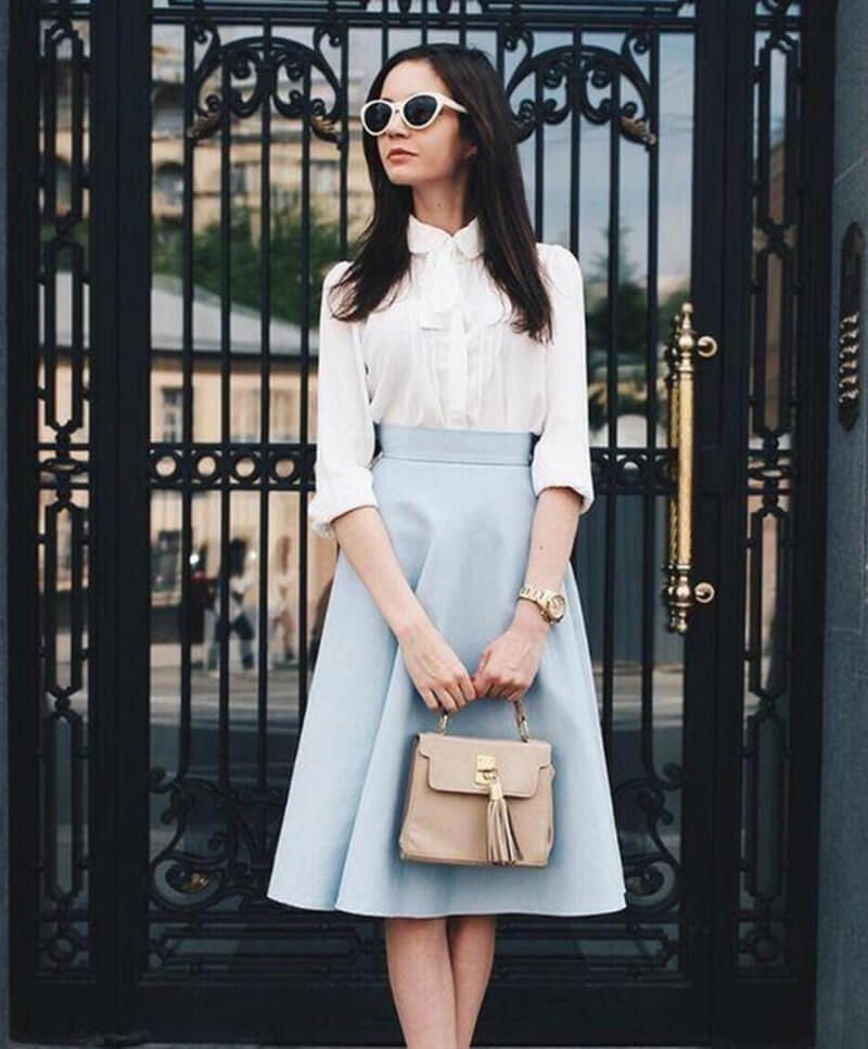 Chân váy midi phối với áo sơ mi cực đẹp