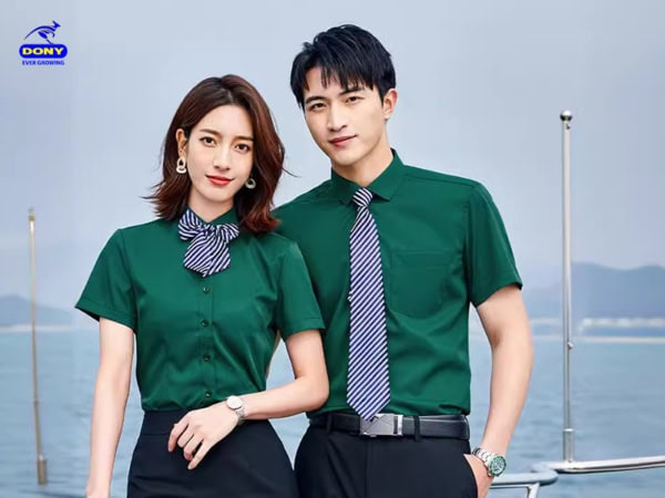 áo sơ mi công sở màu xanh lá