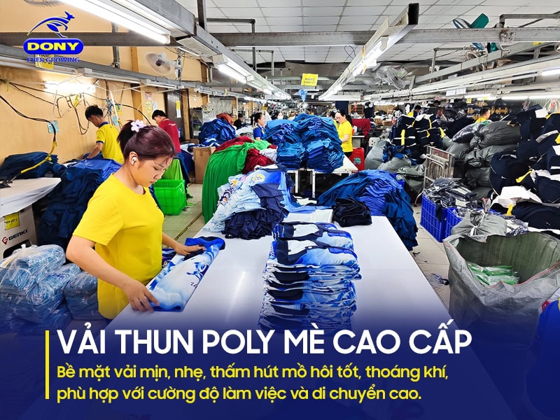 Chất liệu vải mềm mịn, thoáng mát, phù hợp cho sự kiện ngoài trời.