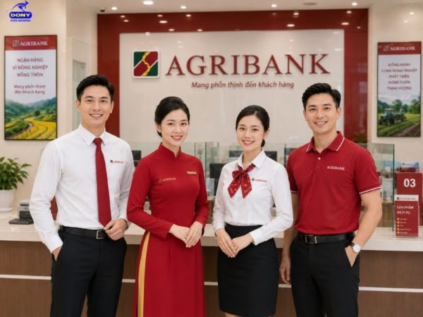 Mẫu đồng phục của ngân hàng Agribank