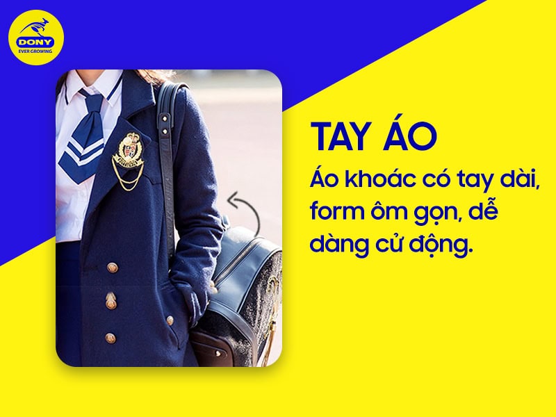 Áo tay dài, ôm gọn dễ cử động.
