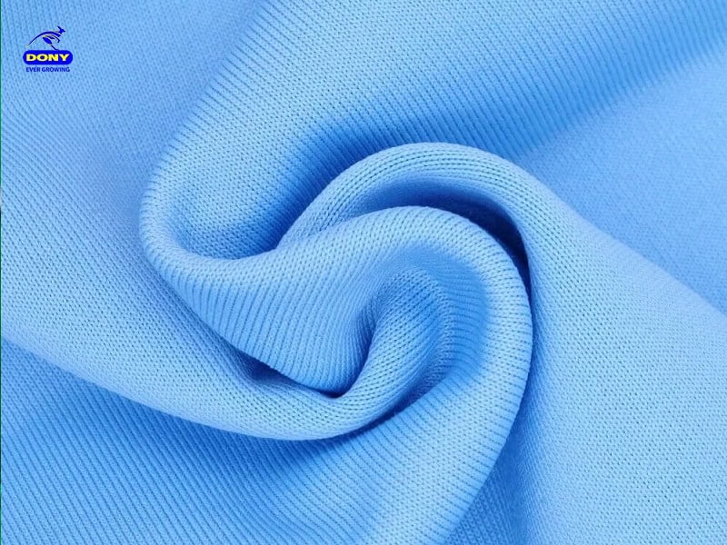 Vải aircool sử dụng may đồng phục polo công ty.