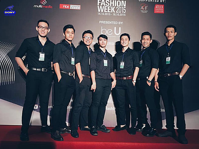 Áo đồng phục công ty màu đen-1.