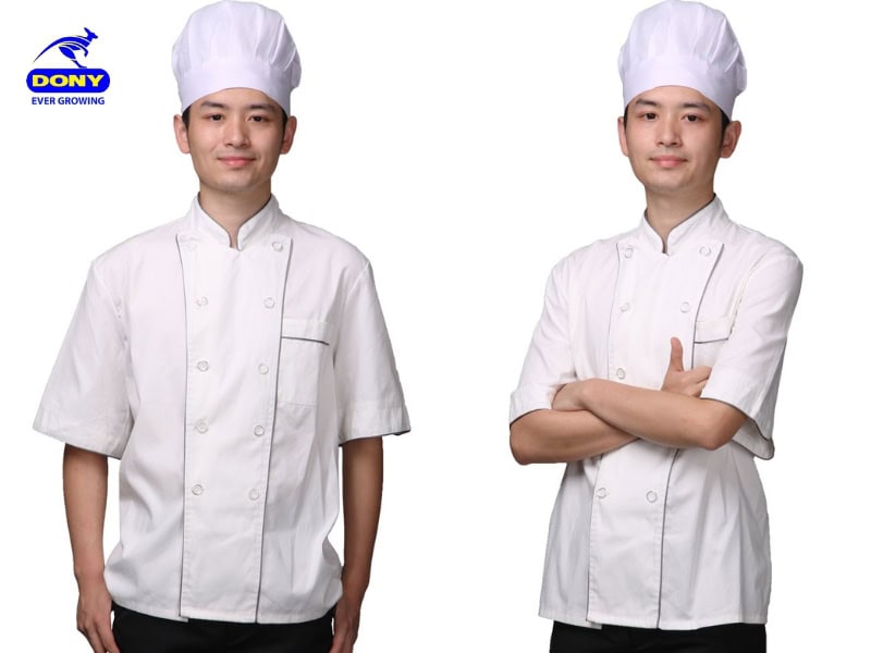 Đồng phục bếp màu trắng phối mũ