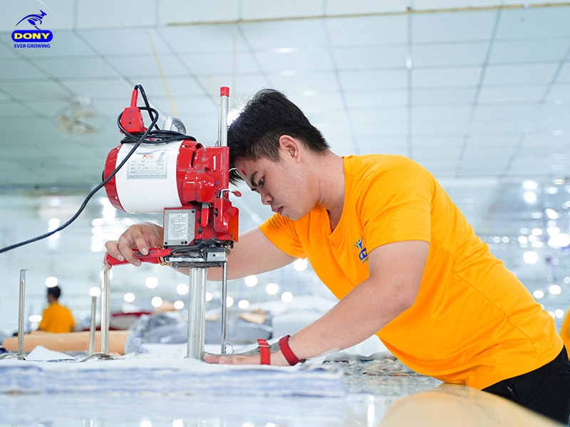 tieu chi chon xuong may dong phuc