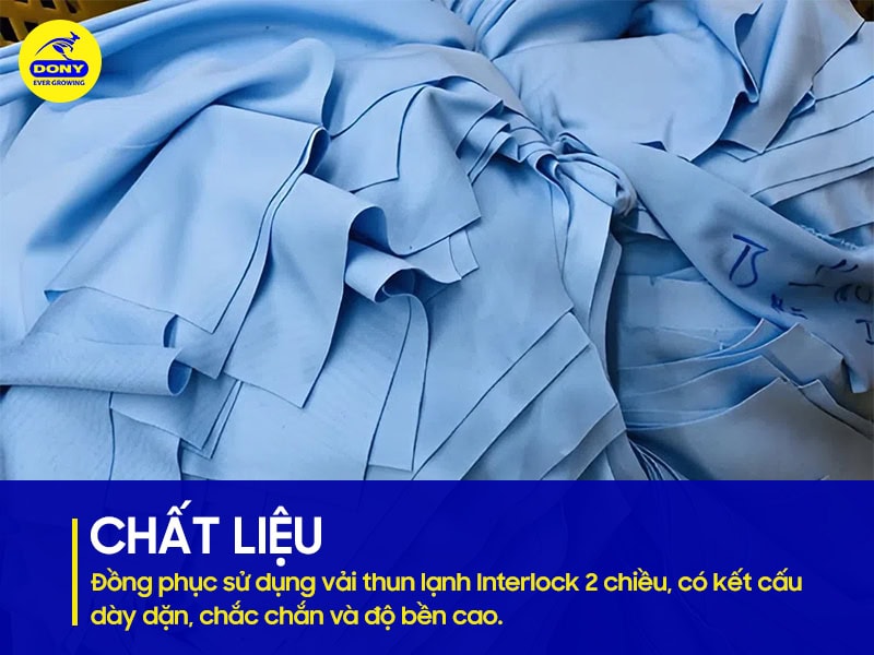 Áo sử dụng vải thun lạnh Interlock 2 chiều.