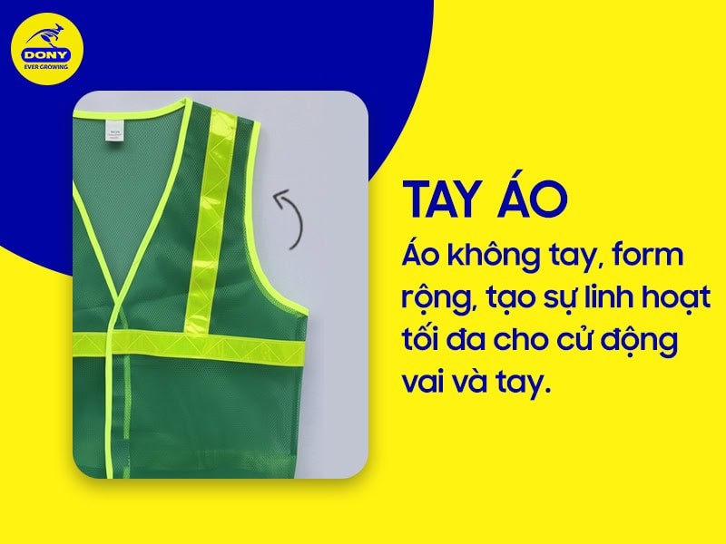 Áo không tay, form rộng linh hoạt.