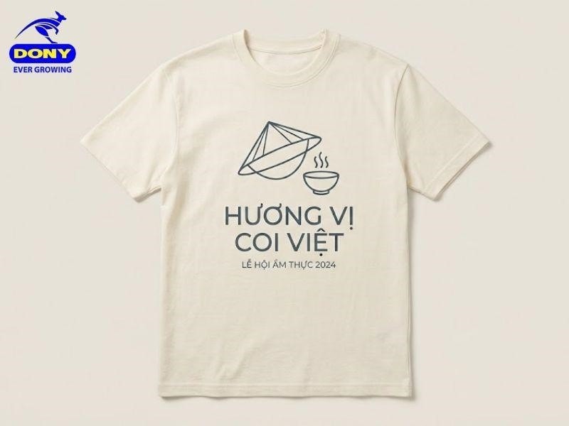 Áo được may chắc chắn với các đường chỉ đều, gọn gàng