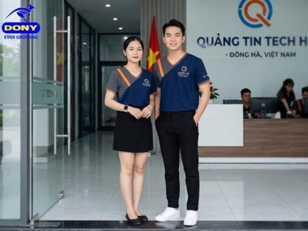 Áo thun form suông vừa vặn với cơ thể, phù hợp cho nam và nữ mặc