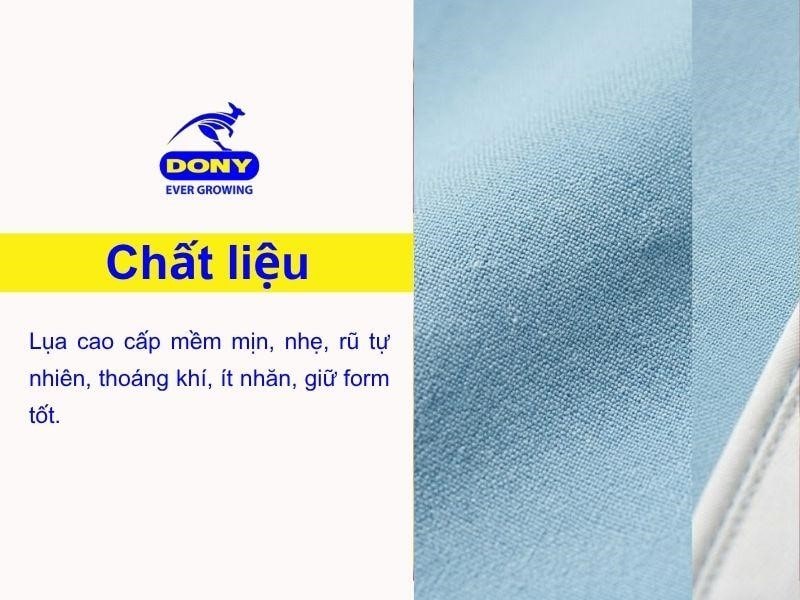 Trang phục được may từ lụa cao cấp, có bề mặt mềm mịn