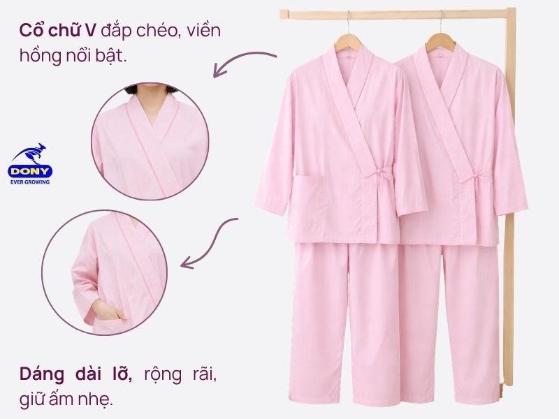 Thiết kế cổ áo dạng chữ V đắp chéo, tay dài lỡ