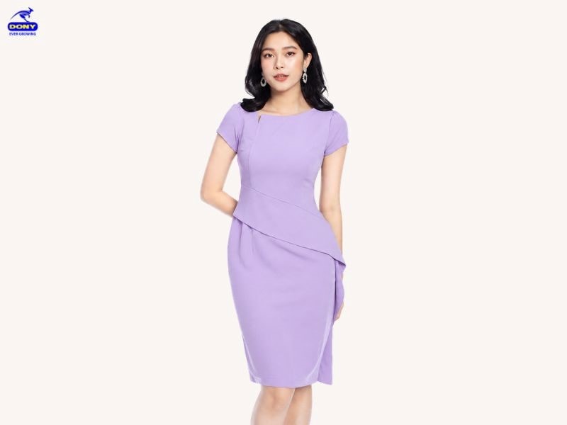 Mẫu đầm đồng phục màu tím pastel