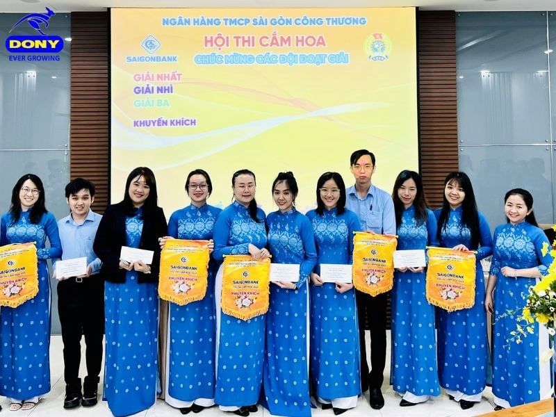 Đồng phục áo dài Saigonbank