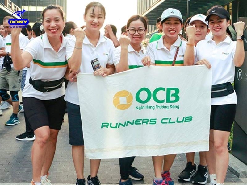 Đồng phục áo team building tại ngân hàng OCB.