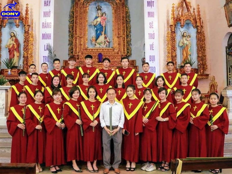 dong phuc ca doan tone do