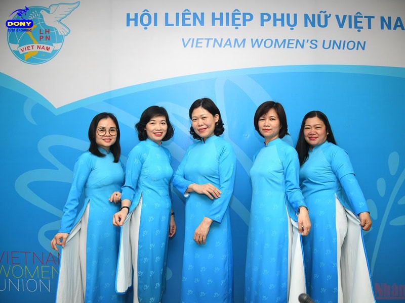 dong phuc hoi phu nu