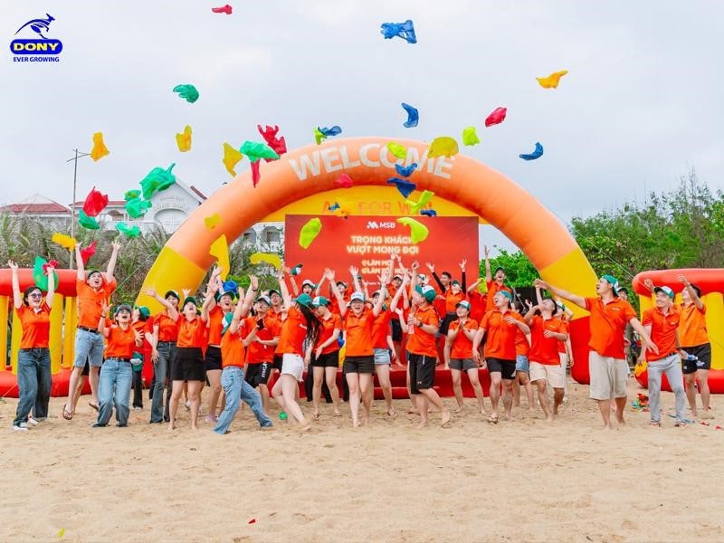 Đồng phục teambuilding ngân hàng MSB.