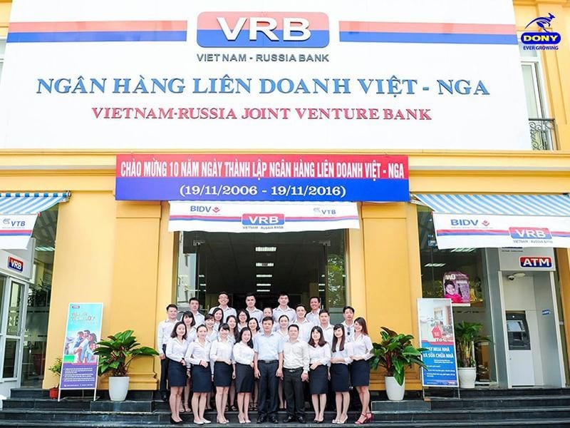 Ngân hàng liên doanh Việt Nga (VRB)