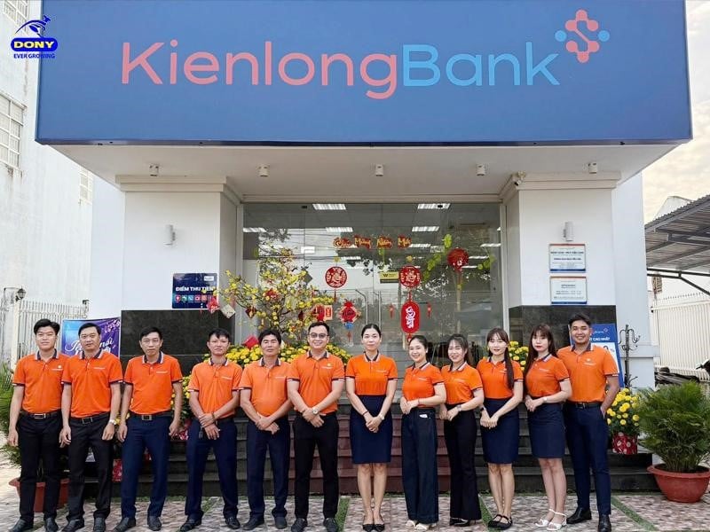 Đồng phục áo polo ngân hàng KienlongBank.