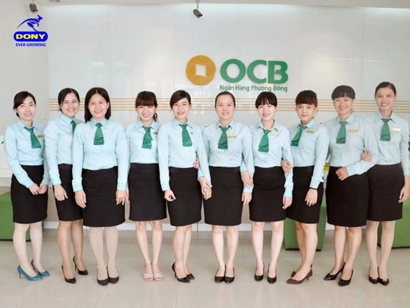 Đồng phục áo sơ mi tại ngân hàng OCB.