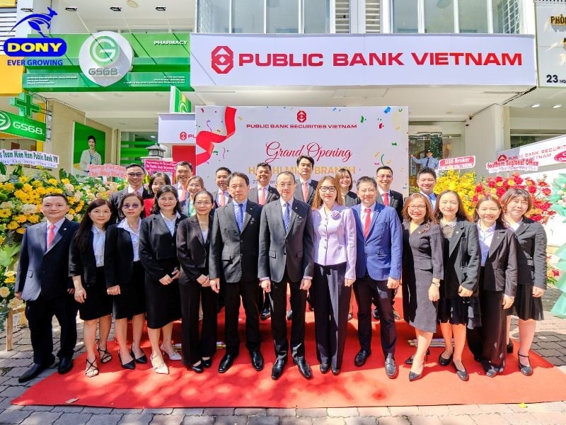 Áo vest Public Bank