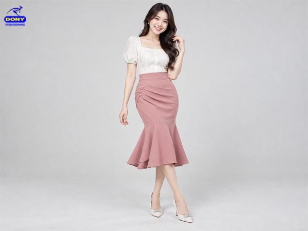 Chân váy đồng phục công sở đuôi cá dáng midi