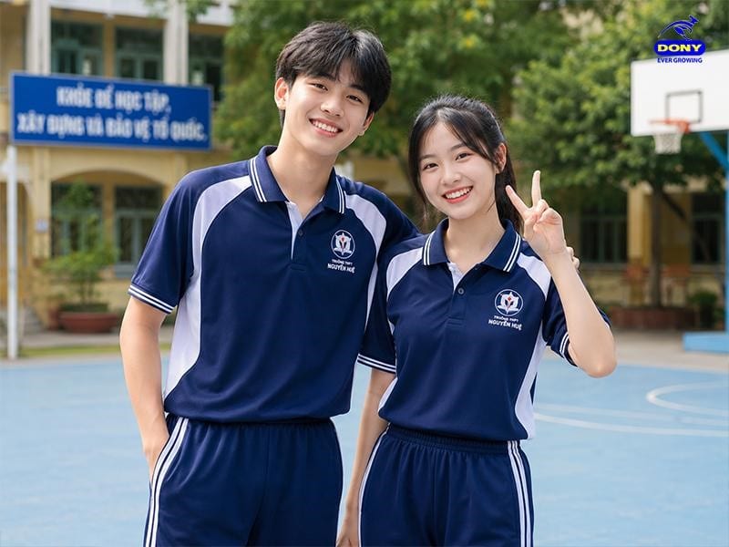Xanh than là gam màu chủ đạo mang đến cảm giác trẻ trung nhưng vẫn nghiêm túc